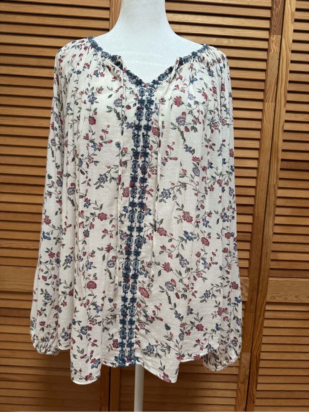 Chaps Boho Cream Floral Embroidered Peasant Blouse Size L Cottagecore Bohemian